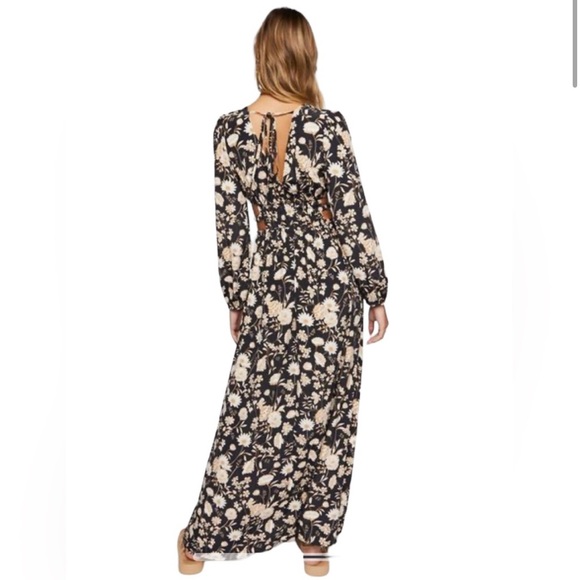 Forever 21 Black and Cream Floral Cut Out Long Sleeve Maxi Dress - Picture 3 of 3